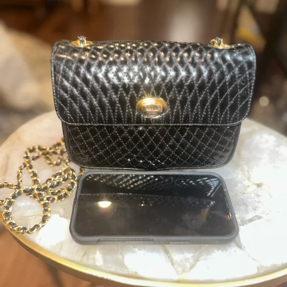 Vintage Bally Quilted Black Patent Mini Crossbody
• Gold Chain • Made in Italy - Picture 2 of 10
